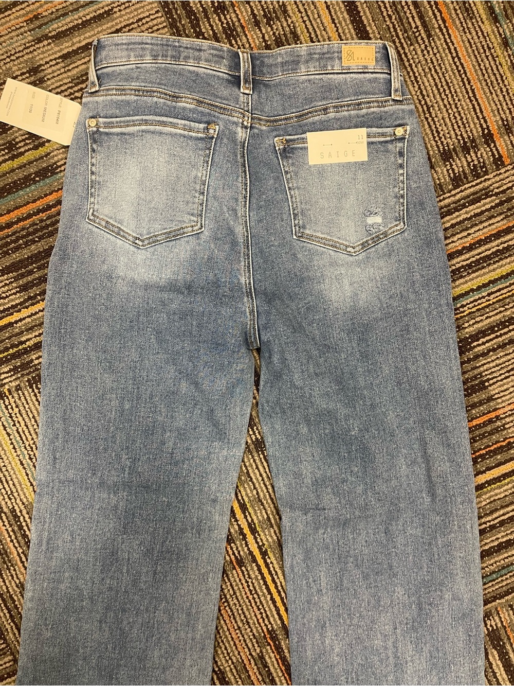 SAIGE NWT jewel fly wide leg jeans size 11/30